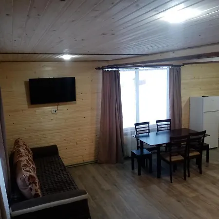 шпінь 3 Nyaraló