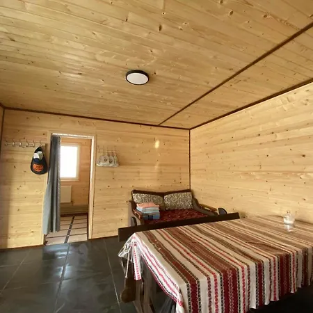 別荘 шпінь 3 *